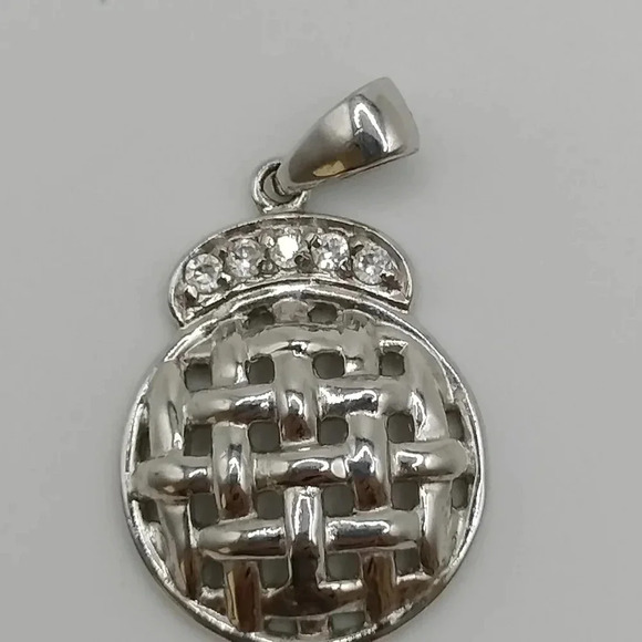 925 Sterling Silver Round Weave Pendant with Rhinestone Accents 1" - Picture 2 of 5